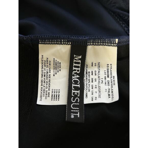Miraclesuit Plus Size Illusionists Palma One Piece Swimsuit Midnight Blue 18W - Picture 6 of 8